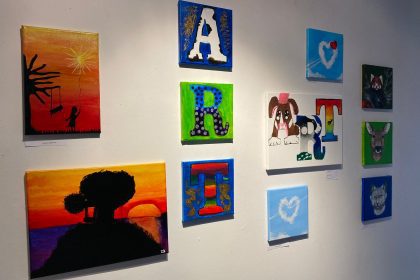 Świat Młodych Artystów – wystawa dziecięcej pracowni malarskiej
