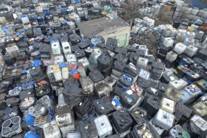 Nastąpiło otwarcie ofert w postępowaniu dot. niebezpiecznych odpadów w dzielnicy Brzezinka