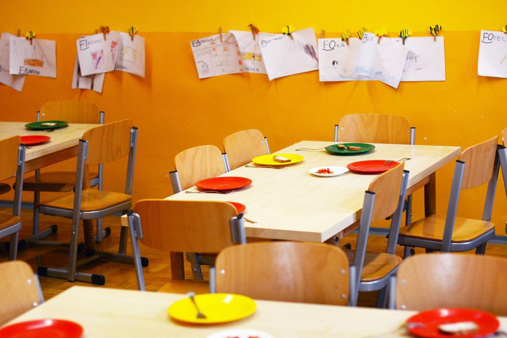 Mysłowickie szkoły w rządowym programie „Posiłek w szkole i w domu”
